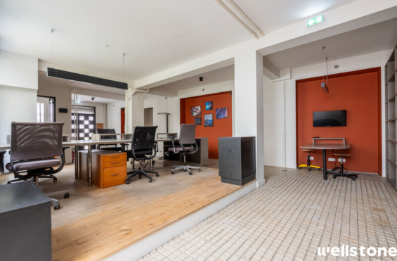 A VENDRE Bureaux 118m2 ref 2168925-0V