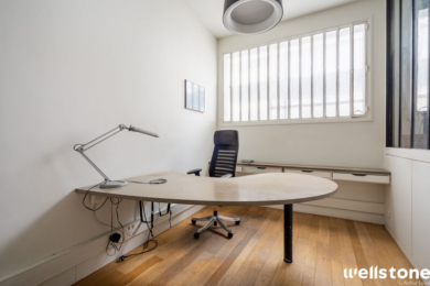 A VENDRE Bureaux 118m2 ref 2168925-0V