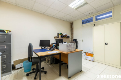 A VENDRE Bureaux 143m2 ref 2143720-0V