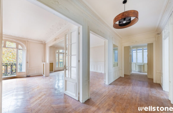 A VENDRE Bureaux 1473m2 ref 2186625-0V