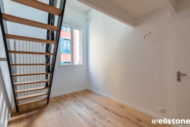 A VENDRE Bureaux 188m2 ref 1241325-0V