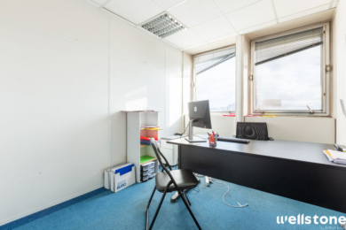 A VENDRE Bureaux 193m2 ref 2184789-0V