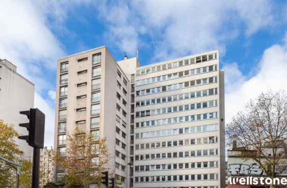 A VENDRE Bureaux 193m2 ref 2184789-0V