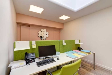A VENDRE Bureaux 196m2 ref 1454066-0V