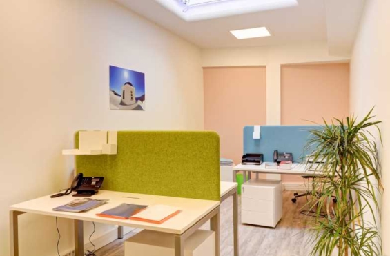 A VENDRE Bureaux 196m2 ref 1454066-0V
