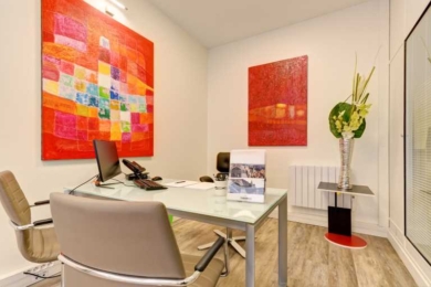 A VENDRE Bureaux 196m2 ref 1454066-0V
