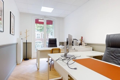 A VENDRE Bureaux 237m2 ref 2139376-0V