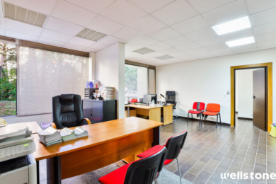 A VENDRE Bureaux 240m2 ref 2179618-0V