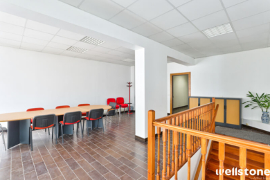 A VENDRE Bureaux 240m2 ref 2179618-0V