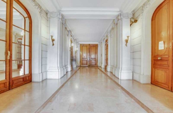 A VENDRE Bureaux 435m2 ref 1454172-0V