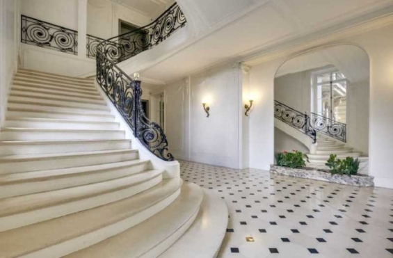 A VENDRE Bureaux 435m2 ref 1454172-0V