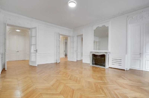 A VENDRE Bureaux 435m2 ref 1454172-0V