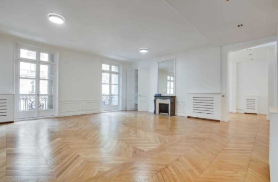 A VENDRE Bureaux 435m2 ref 1454172-0V