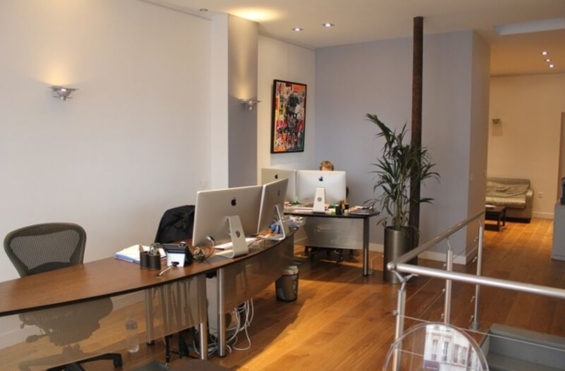 A VENDRE Bureaux 57m2 ref 2155095-0V