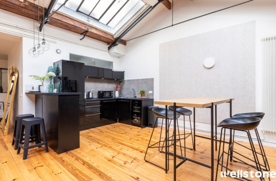 A VENDRE Bureaux et Ateliers 106m2 ref 2195385-0V