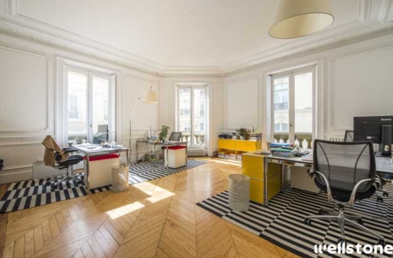 A VENDRE Bureaux et Locaux professionnels 180m2 ref 1755629-0V