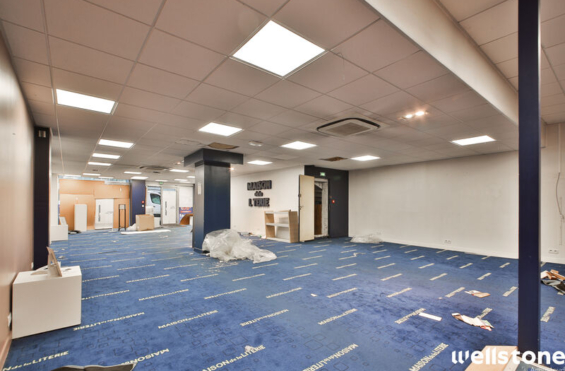A VENDRE Locaux commerciaux 419m2 ref 2097362-0V
